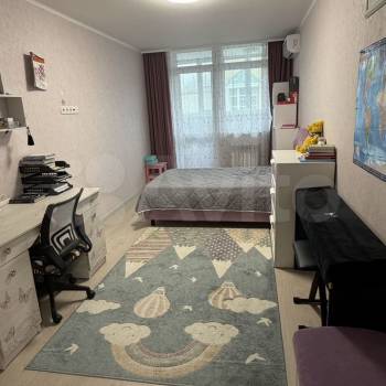 Продается 1-комнатная квартира, 59 м²