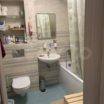 Продается 1-комнатная квартира, 59 м²