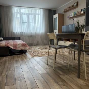 Продается 1-комнатная квартира, 59 м²