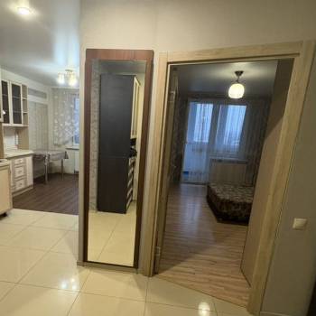 Продается 1-комнатная квартира, 42,9 м²