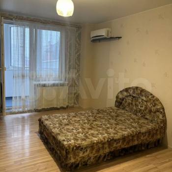 Продается 1-комнатная квартира, 42,9 м²