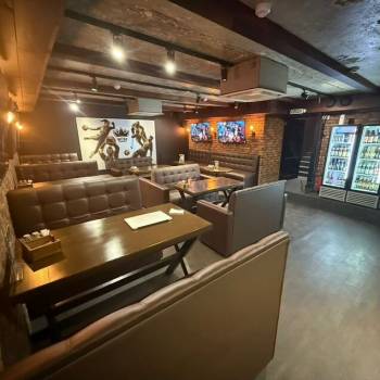 Сдается Нежилое помещение, 156 м²