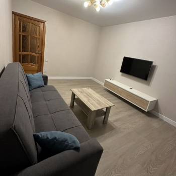 Продается 2-х комнатная квартира, 60 м²