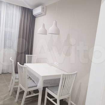 Сдается 1-комнатная квартира, 50 м²