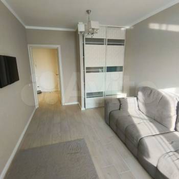 Сдается 1-комнатная квартира, 40 м²