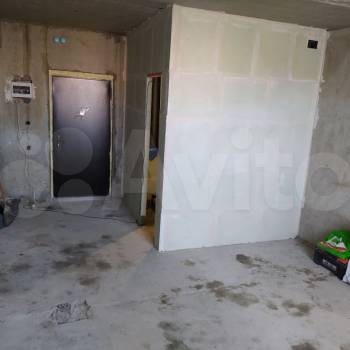 Продается 1-комнатная квартира, 27 м²