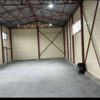 Сдается Нежилое помещение, 220 м²