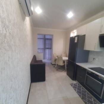 Продается 1-комнатная квартира, 42,2 м²