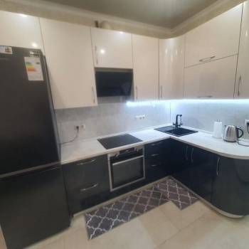 Продается 1-комнатная квартира, 42,2 м²