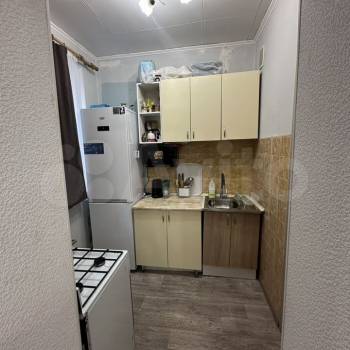 Продается 1-комнатная квартира, 32 м²