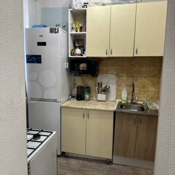 Продается 1-комнатная квартира, 32 м²