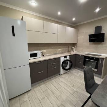 Сдается 2-х комнатная квартира, 60 м²