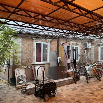 Продается Дом, 240 м²