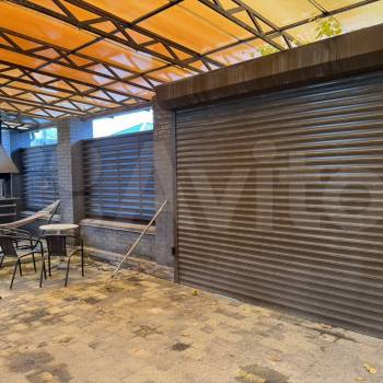 Продается Дом, 240 м²