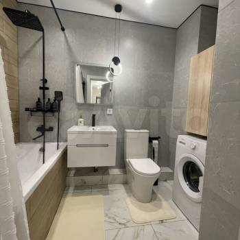 Сдается 1-комнатная квартира, 49,6 м²