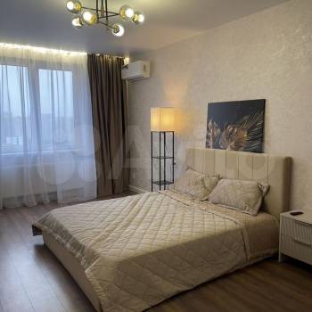 Сдается 1-комнатная квартира, 49,6 м²