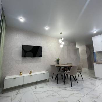 Сдается 1-комнатная квартира, 49,6 м²