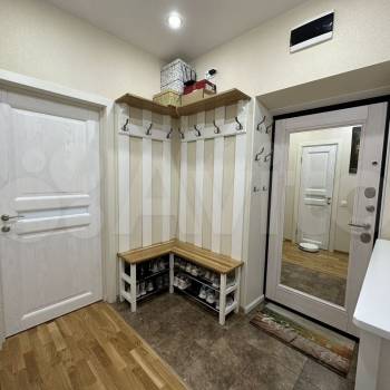 Продается 1-комнатная квартира, 43,2 м²