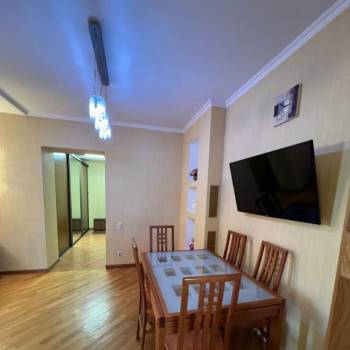 Сдается 2-х комнатная квартира, 62 м²