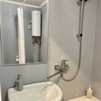 Продается 1-комнатная квартира, 35 м²