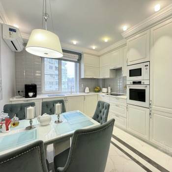 Продается 2-х комнатная квартира, 70 м²