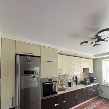 Продается 2-х комнатная квартира, 65 м²