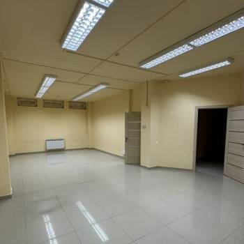 Сдается Нежилое помещение, 95 м²