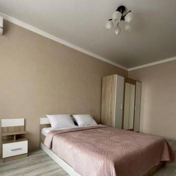 Сдается 1-комнатная квартира, 41 м²