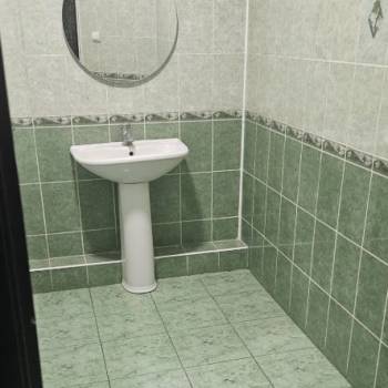 Сдается Многокомнатная квартира, 100 м²