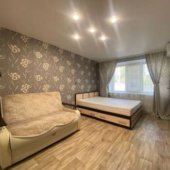 Сдается 1-комнатная квартира, 37 м²