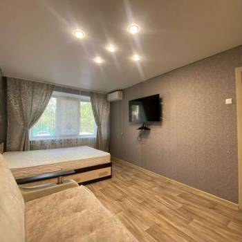 Сдается 1-комнатная квартира, 37 м²