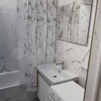 Сдается 2-х комнатная квартира, 61 м²