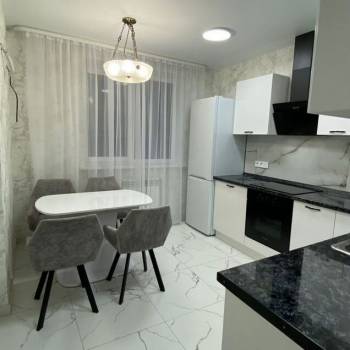 Сдается 2-х комнатная квартира, 61 м²