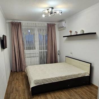 Сдается 1-комнатная квартира, 51 м²