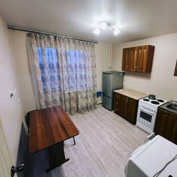 Сдается 1-комнатная квартира, 38 м²