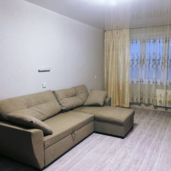 Сдается 1-комнатная квартира, 38 м²