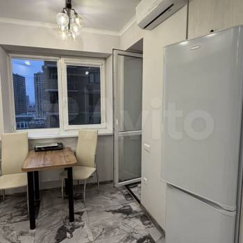 Сдается 2-х комнатная квартира, 60 м²