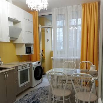 Сдается 2-х комнатная квартира, 53 м²