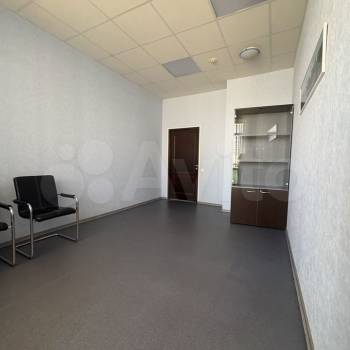 Сдается Офис, 196 м²