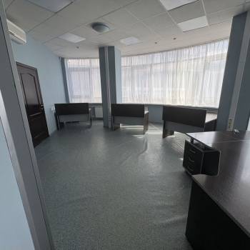 Сдается Офис, 196 м²