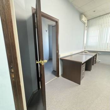 Сдается Офис, 196 м²