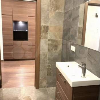 Сдается 1-комнатная квартира, 44 м²