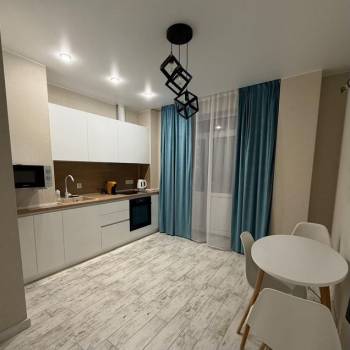 Продается 2-х комнатная квартира, 56 м²