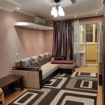 Сдается 1-комнатная квартира, 45 м²