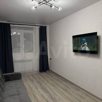 Сдается 1-комнатная квартира, 41 м²