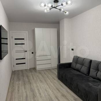 Сдается 1-комнатная квартира, 41 м²