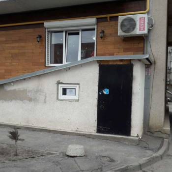 Сдается 2-х комнатная квартира, 93 м²