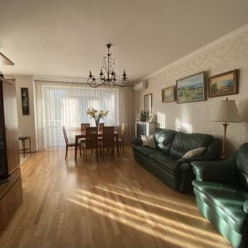 Продается 3-х комнатная квартира, 104,8 м²