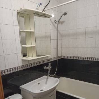 Сдается 1-комнатная квартира, 50 м²