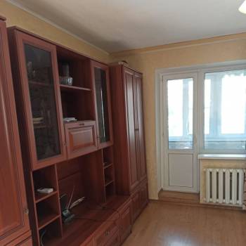 Сдается 1-комнатная квартира, 50 м²